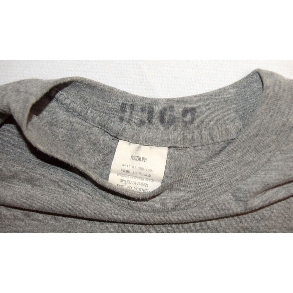 U.S. Army IPFU Short Sleeve Gray PT Fitness T-Shirt 2-Sided Size M Adult Unisex - Picture 2 of 3